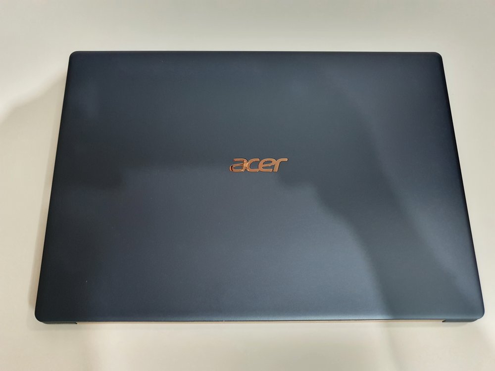Acer Swift 514-52t