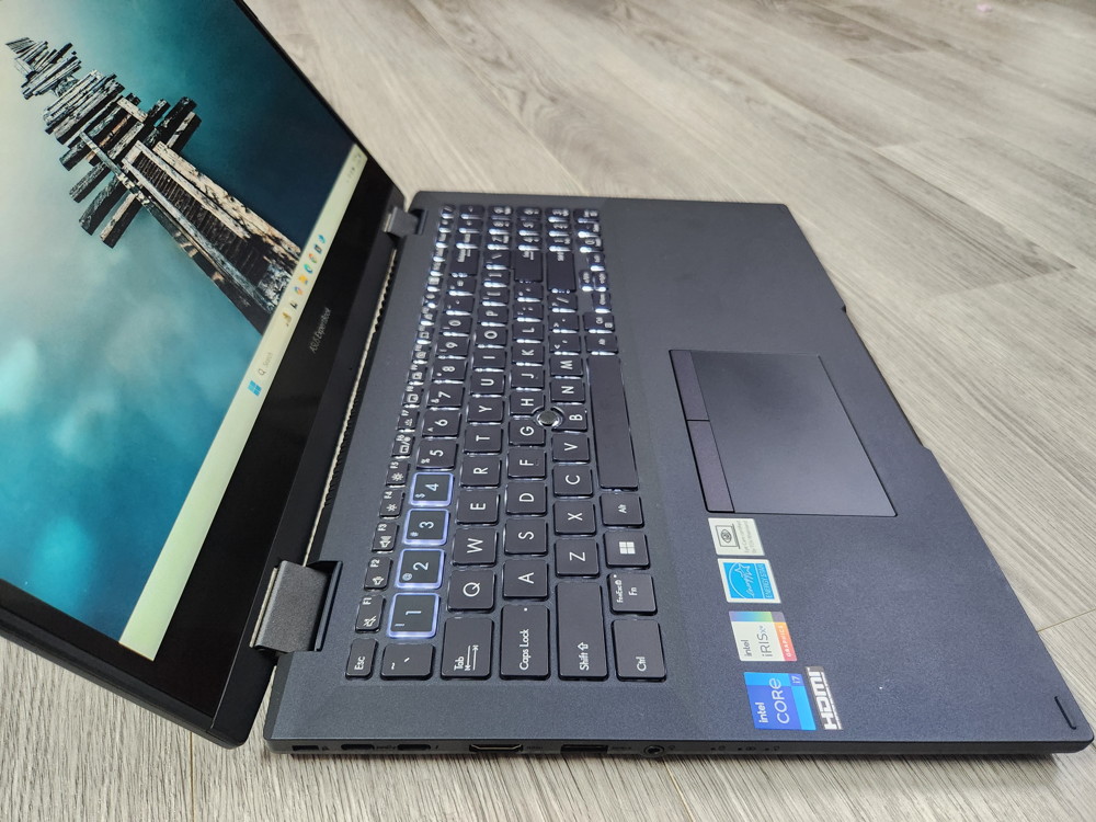 Asus Expertbook B2 Flip